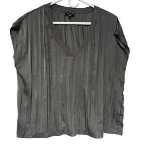 Modern Works Womens Gray Pleated V-Neck Cap Sleeve Plisse Blouse Top Size Medium